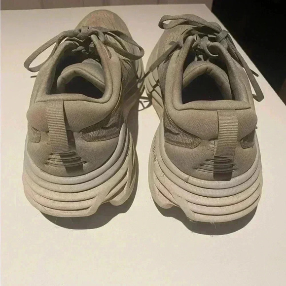 HOKA Male Bondi 8 shoes - Picture 4 of 8